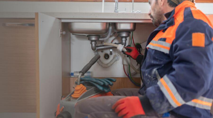 Commercial Slab Leak Plumbing in Linden, IN